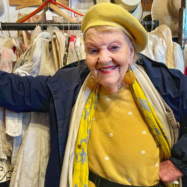 cover art for Diane Ashman: Lipstick, Berets & Bertie the Bear: Tales from a Vintage Clothes Shop.