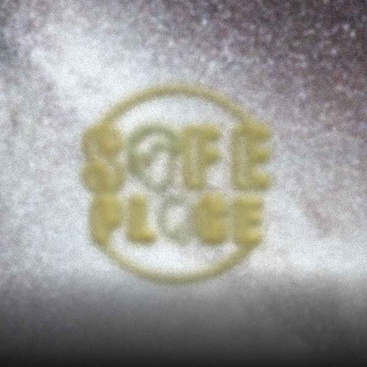 cover art for La SAFE PLACE de TOM BALDETTI