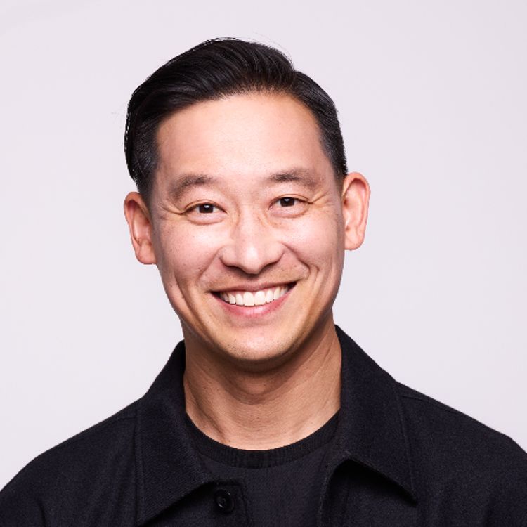 cover art for Creative Collaboration with IDEO CEO Mike Peng (Replay)