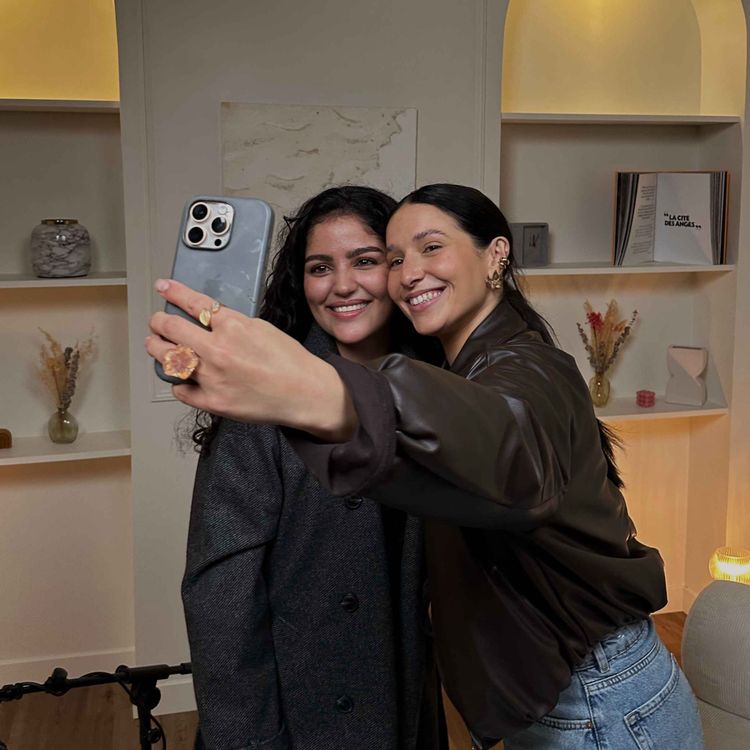 cover art for Féminisme en Afghanistan : Témoignage d’une réfugiée en France