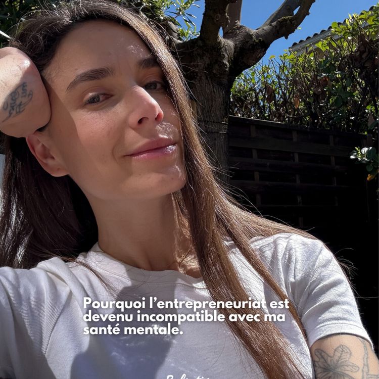 cover art for SOLO - Pourquoi l’entrepreneuriat est devenu incompatible avec ma santé mentale.