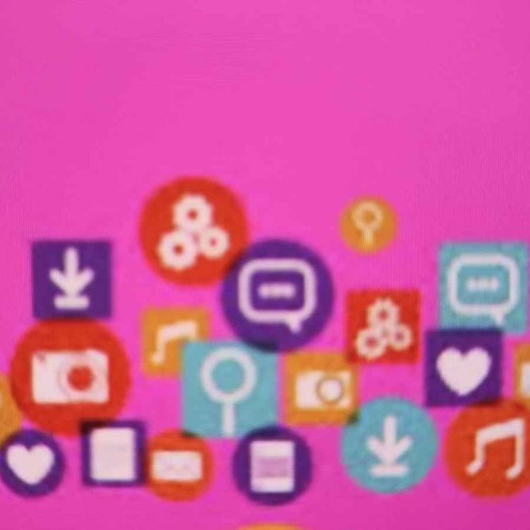 cover art for Boost investing potential with Social Media Marketing 