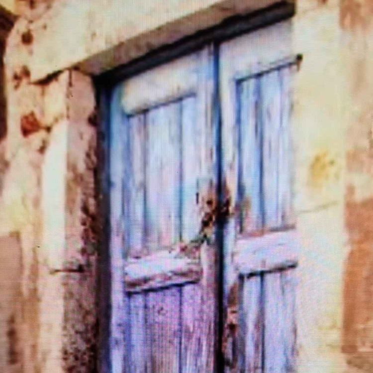 cover art for Romantic or Shabby Chic?