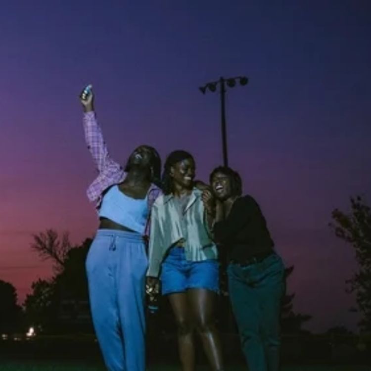 cover art for Presents: Julia Dahmen,  Sarah Beeby & Alba Fernandez at GAZE