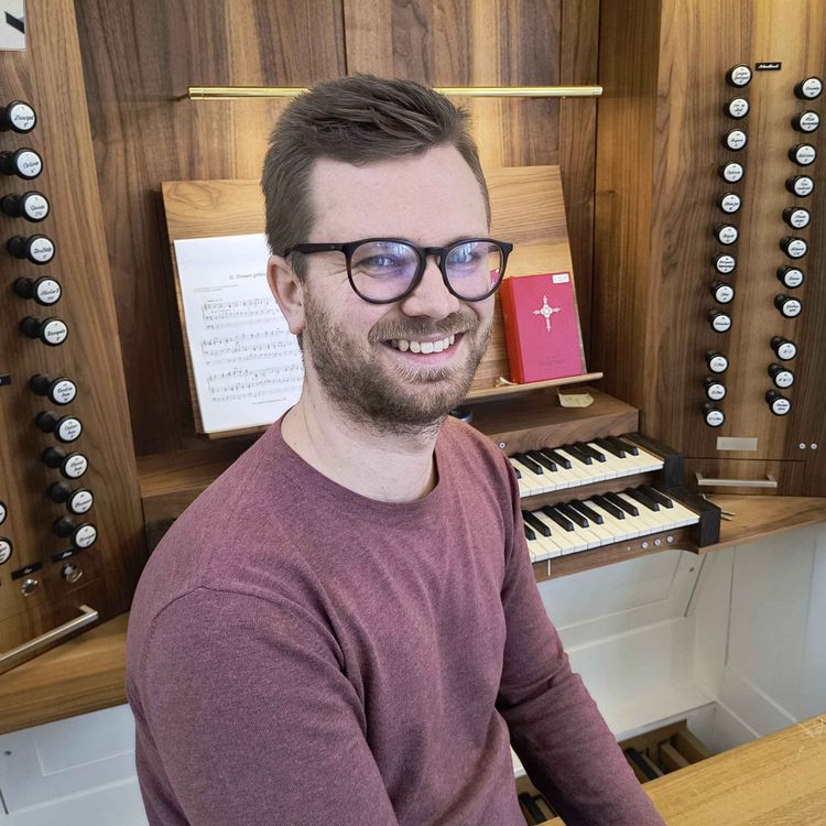 cover art for Ny organist i Hønefoss kirke