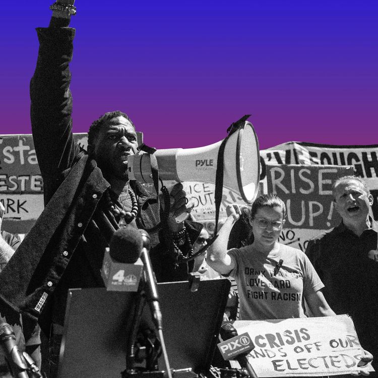 cover art for Is Immigration Still Trump’s Strongest Issue?