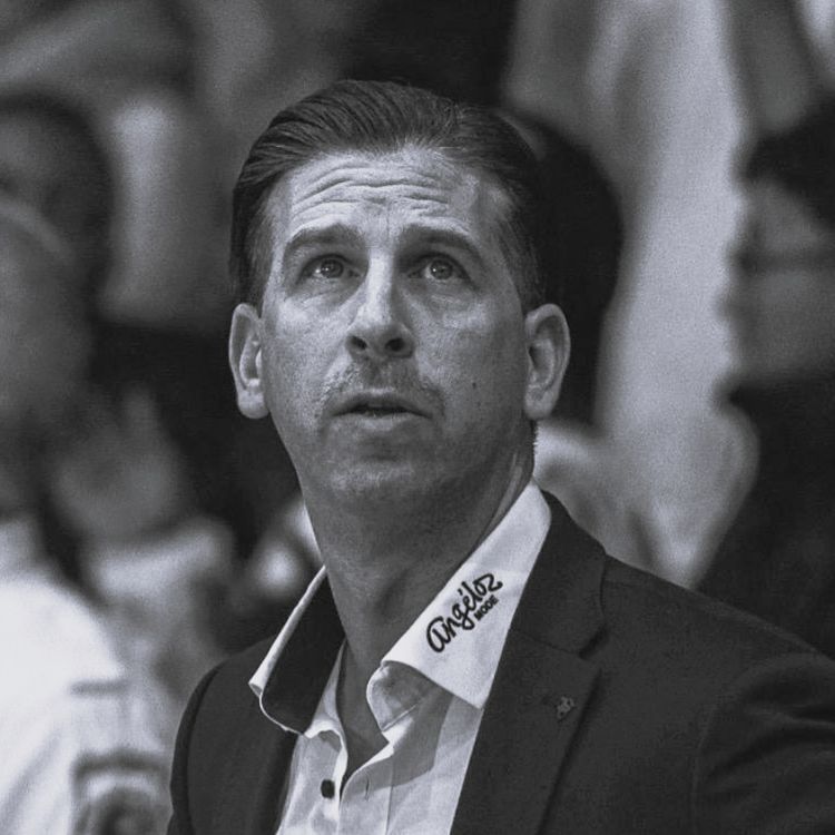 cover art for Aner Levron : From the Kibbutz to Fribourg Olympic