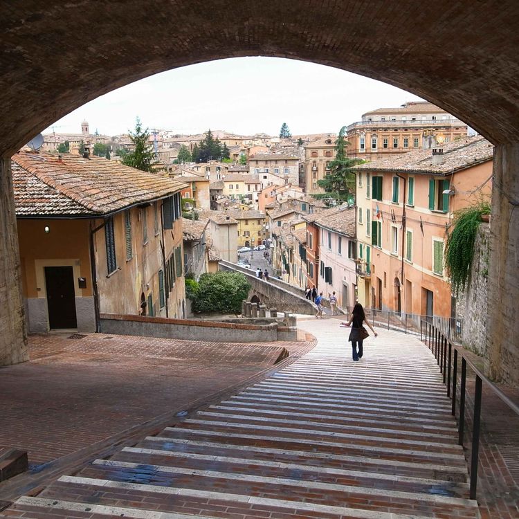 cover art for Perugia walking tour guide. Discover the history and stories behind the sights.