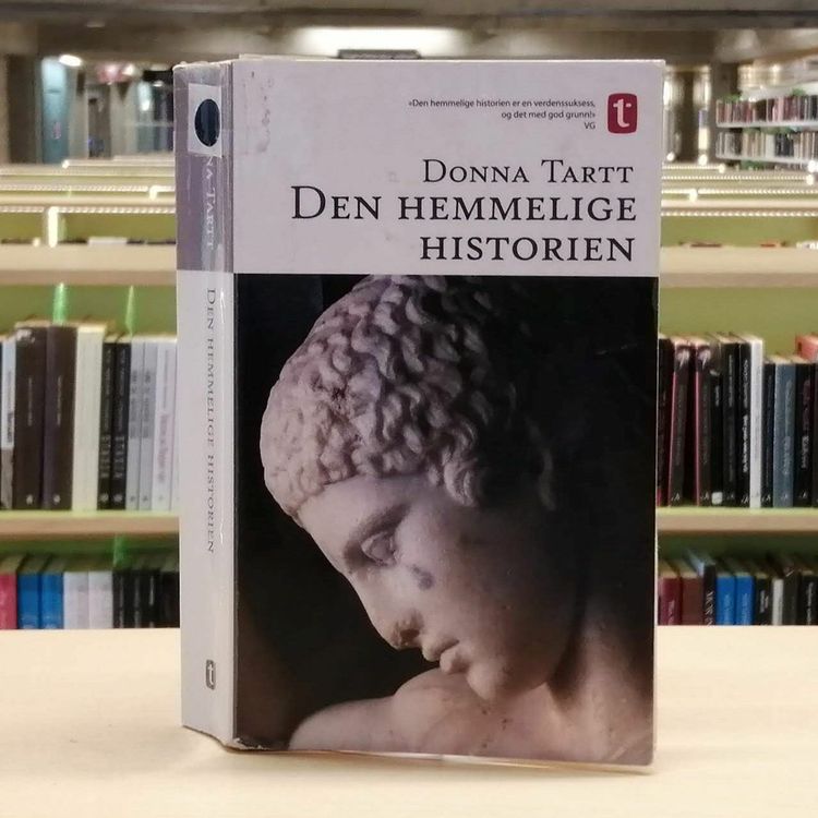 cover art for Klassikeren: Den hemmelige historien av Donna Tartt