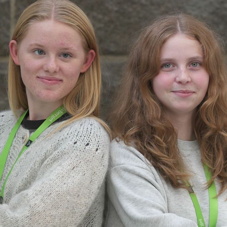 cover art for #334: Linn og Lila anbefaler film