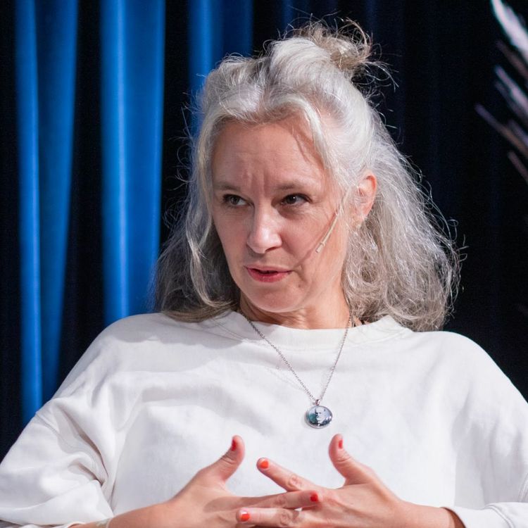 cover art for #296: Intervju med Sara Stridsberg (fra Kapittel22)