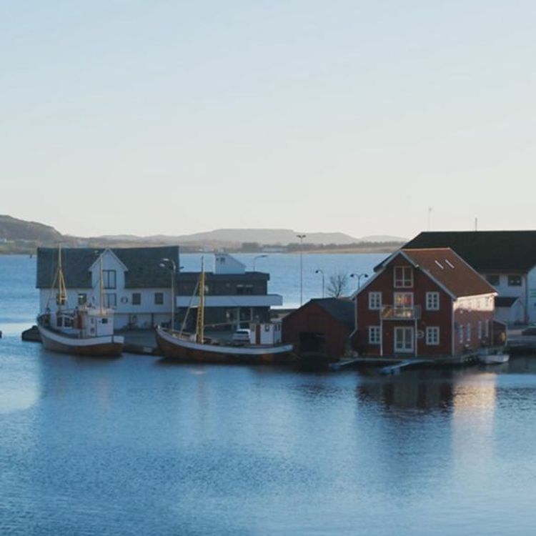 cover art for #331: Valdebatt på Rennesøy: Kva vil politikarane med øyriket?