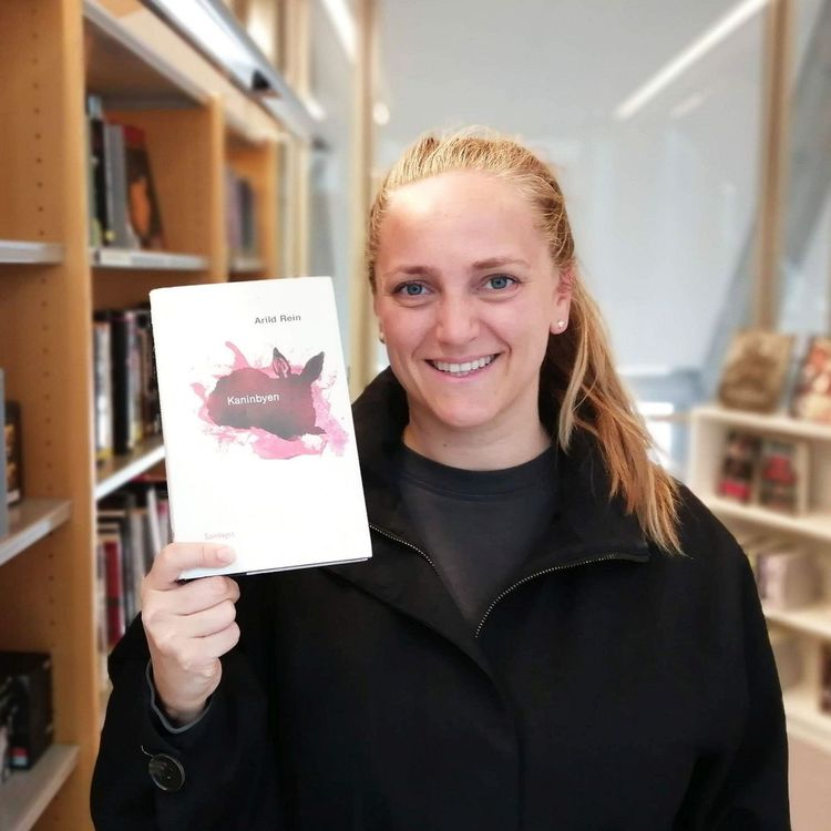 cover art for #373: Tre bøker i mitt liv: Gründer Susanne Todnem