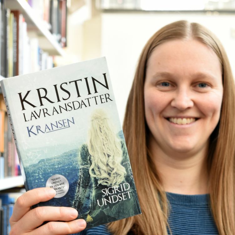 cover art for #232: Kristin Lavransdatter - hva ser hun egentlig i Erlend?