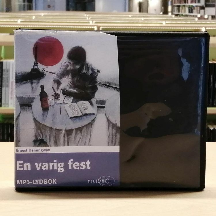 cover art for Klassikeren: En varig fest av Ernest Hemingway