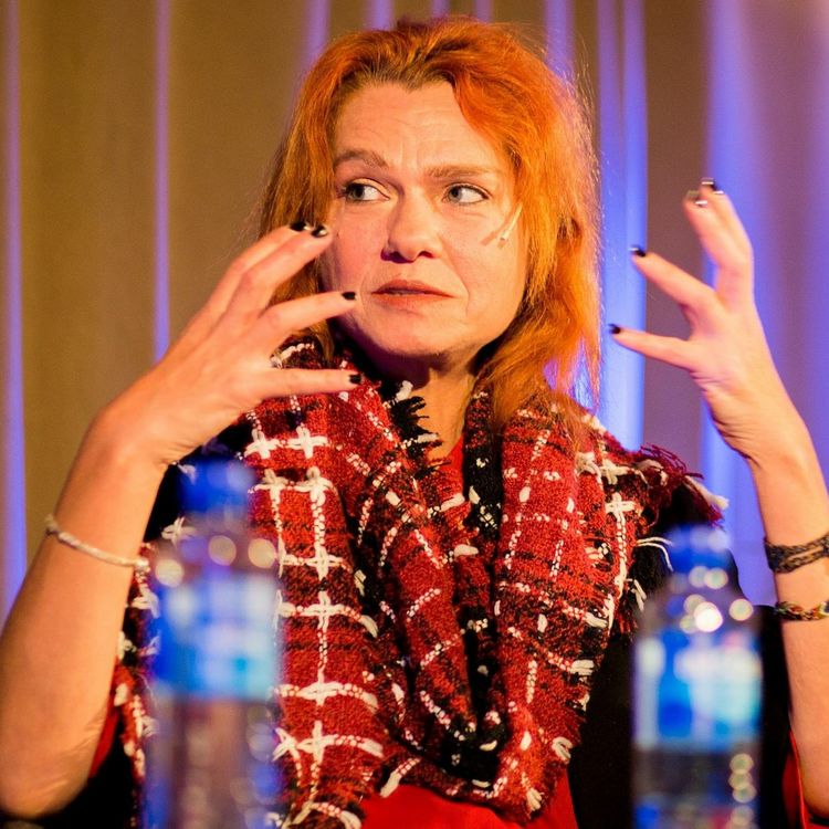 cover art for #94 (ENG): Forfattermøte med Asli Erdogan