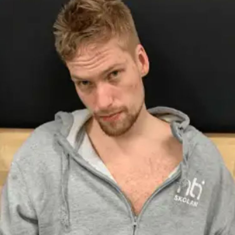 cover art for 18 års Fängelse för mord på Indisk Gäst-Forskare - Förhör 1