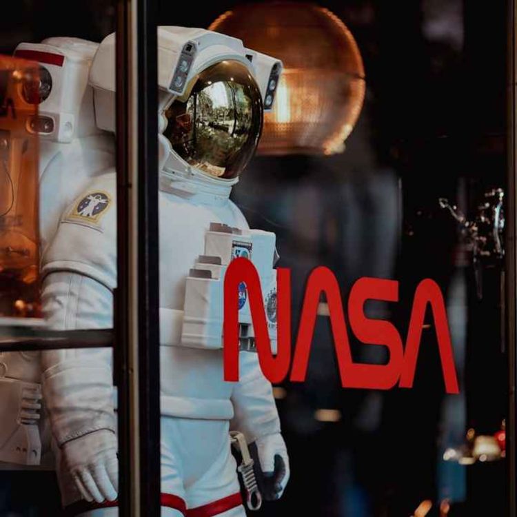 cover art for NASA's Missions That Never Flew