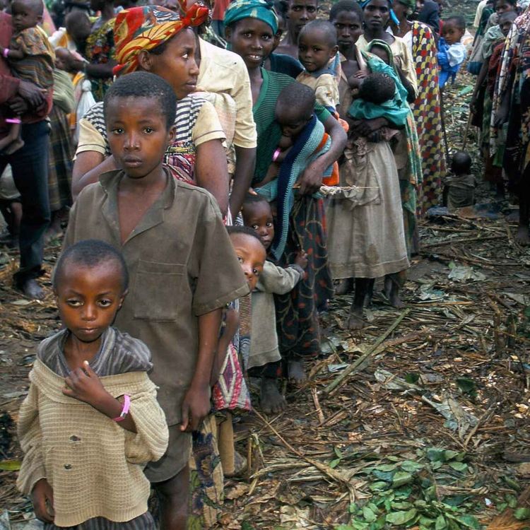 cover art for Auprès des réfugiés rwandais, traqués au Zaïre-Congo - Épisode 5 - L’exode dans la forêt