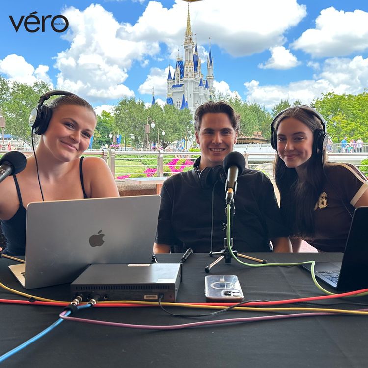 cover art for Le guide ultime du Walt Disney World Resort avec Delphine, Justin et Raphaëlle