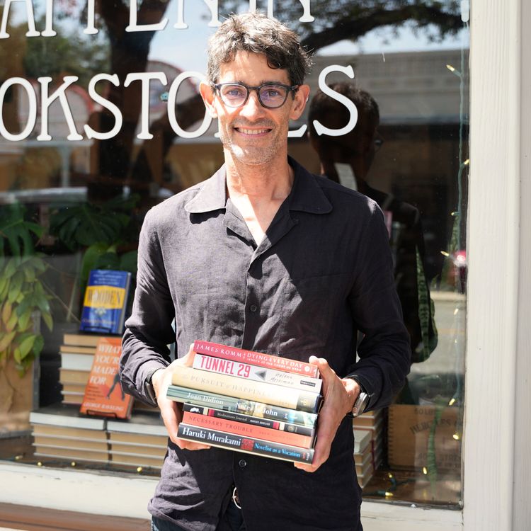 cover art for BONUS | Ryan Holiday Curates a Reading List for Nick Thompson