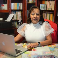 cover art for Edith Solis Podcasts