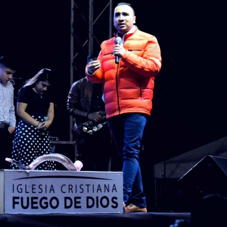 cover art for Moisés le pide a Dios que le quite la vida