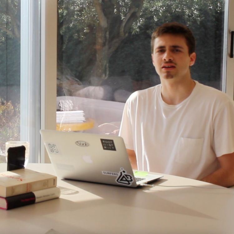 cover art for #18: Carlos Molinero - Zona de confort, Consultoría y Fútbol(p.v. económico)