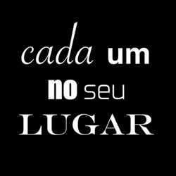 cover art for CADA UM NO SEU LUGAR