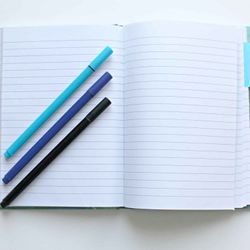 cover art for How to head a college paper?